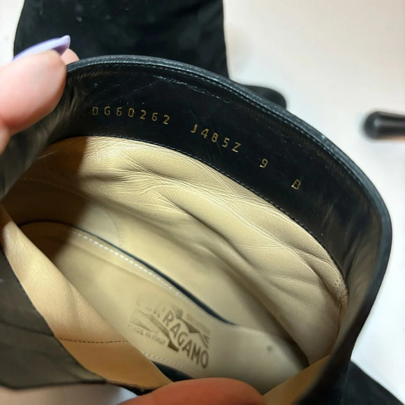 Salvatore Ferragamo Womens Boutique Black Suede High Wedge Ankle Bootie Size 9 B - Picture 11 of 11